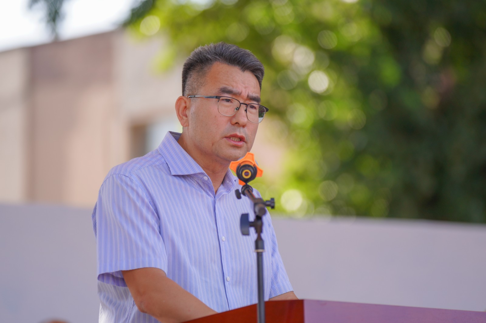 教师代表发言.jpg