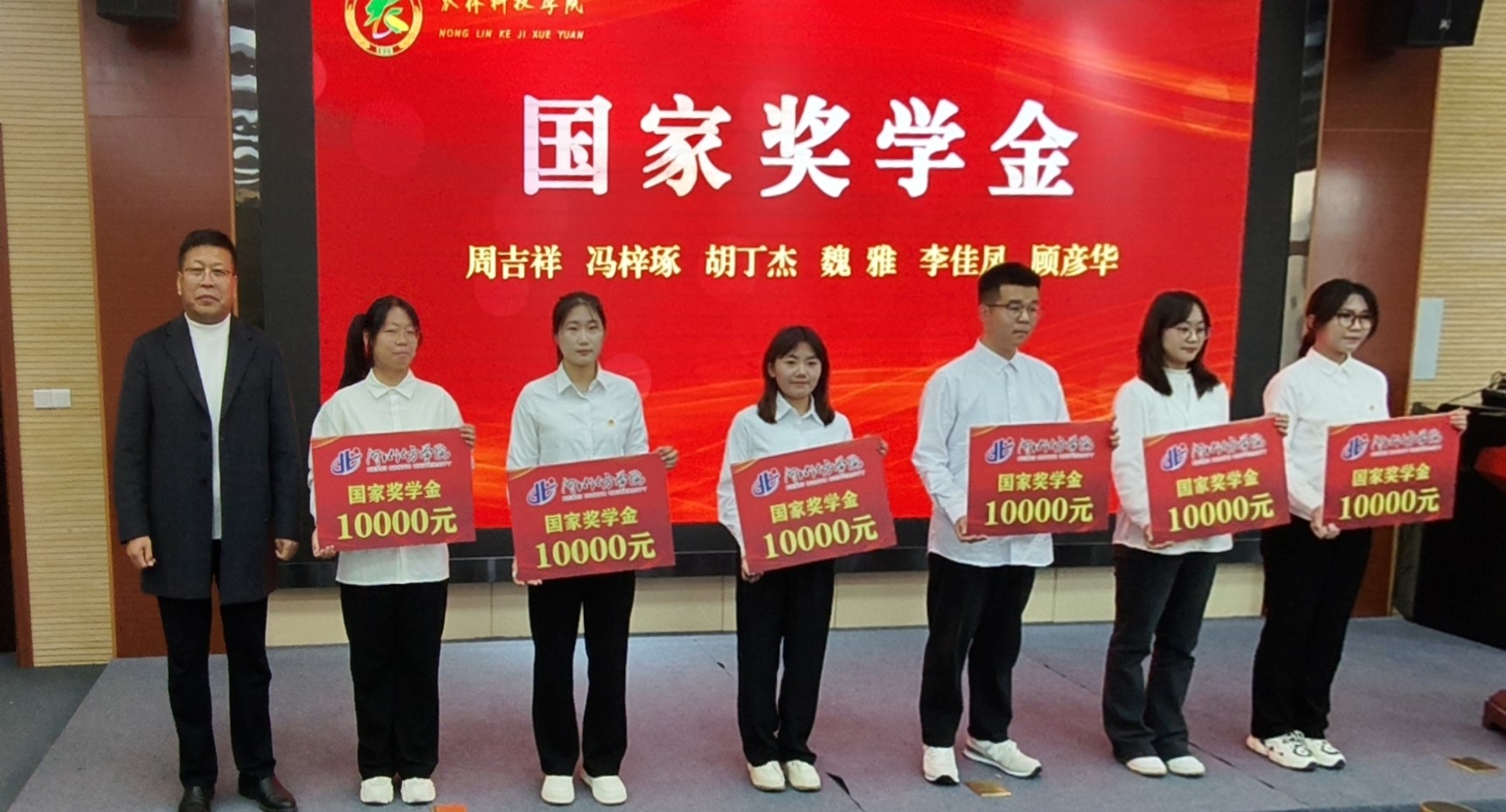 6909cb5eaf9cd.jpg 1.jpg