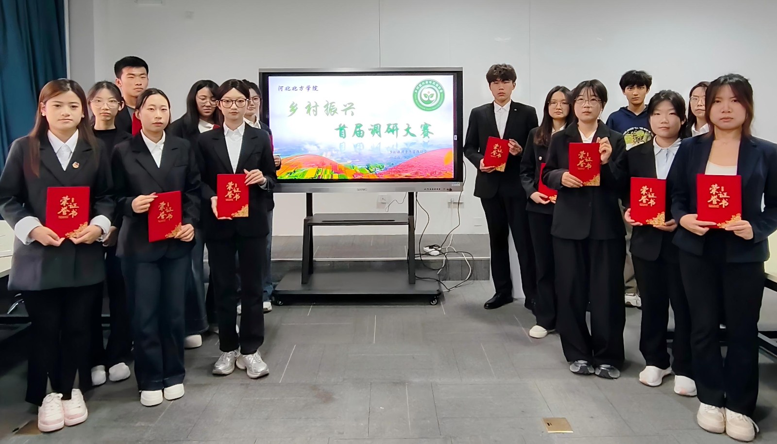 690c58e4d34fb.jpg 3.jpg